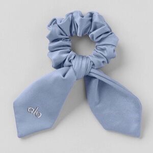 ALO Yoga Sky Blue Hair Tie